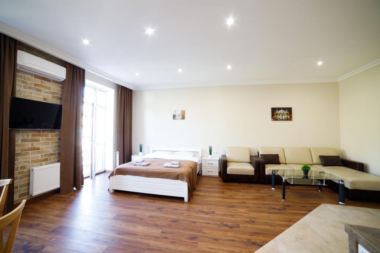 Lux Apartments לבוב מראה חיצוני תמונה